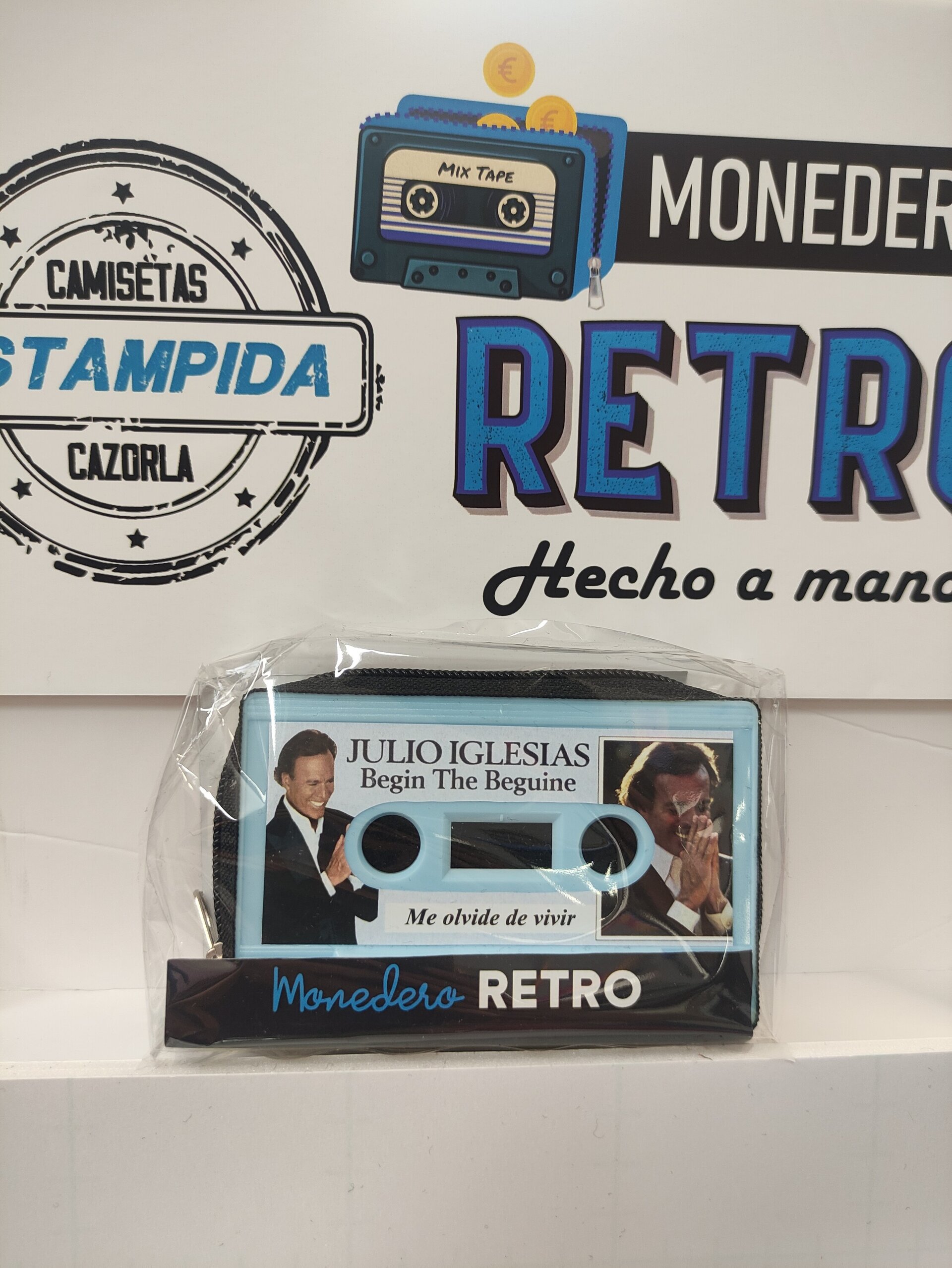 Monederos hechos con casettes - 18