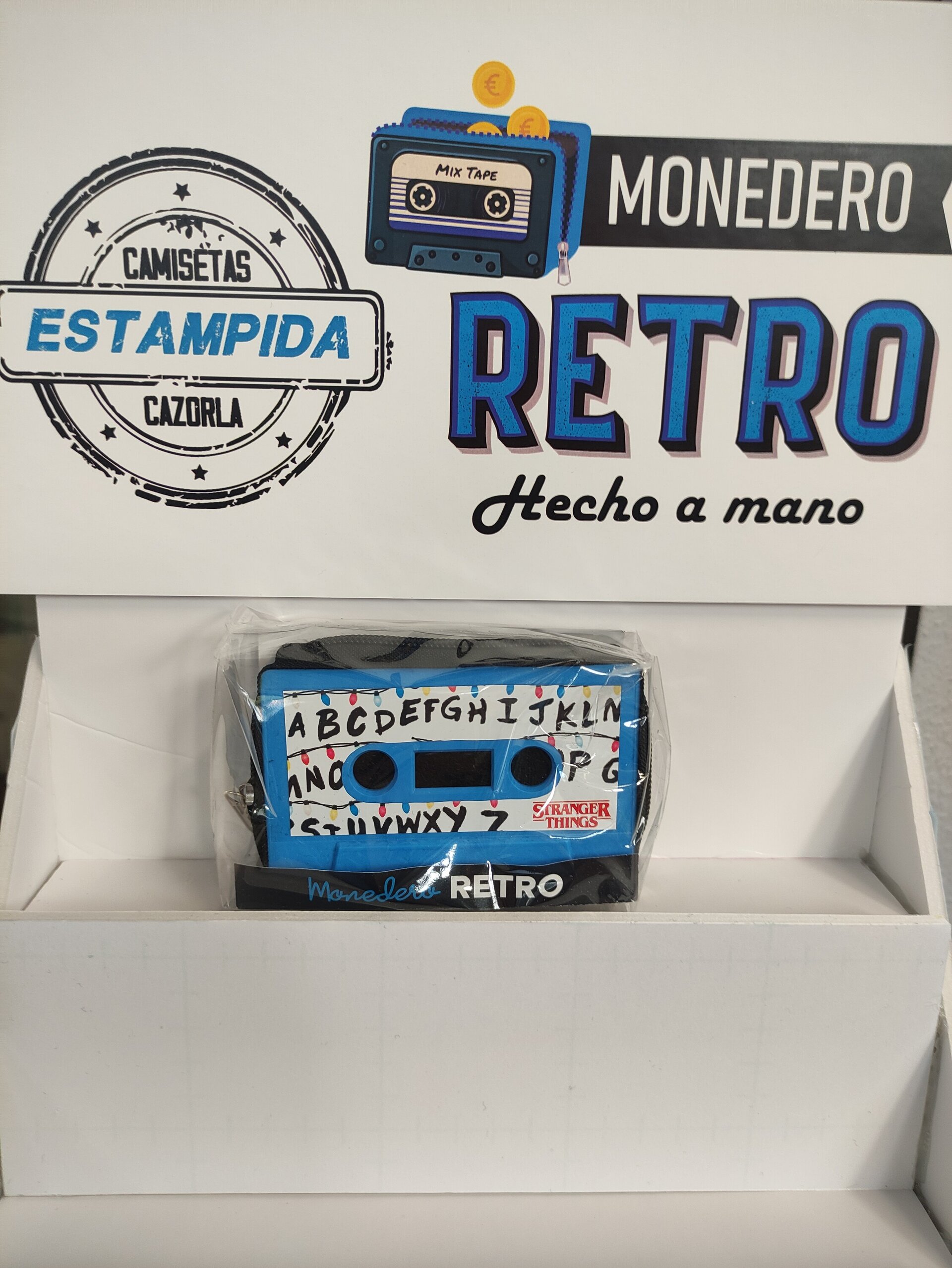 Monederos hechos con casettes - 61
