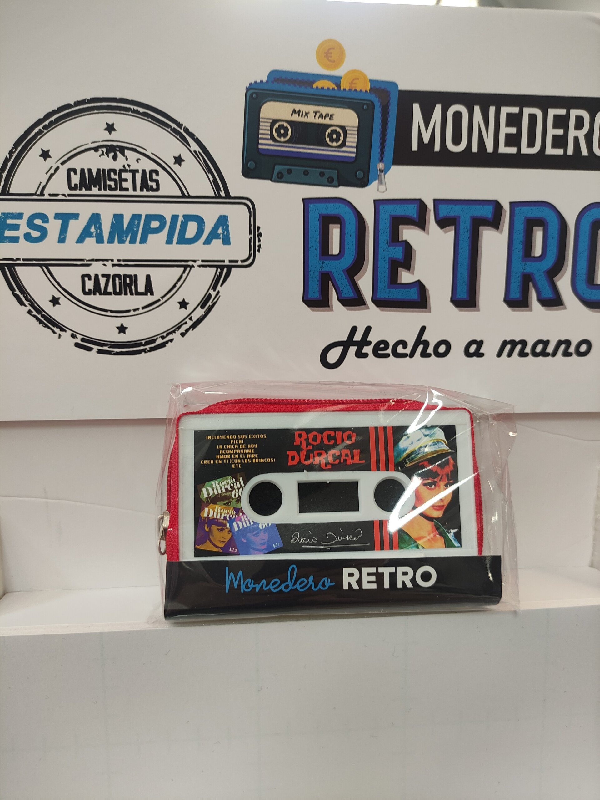 Monederos hechos con casettes - 42