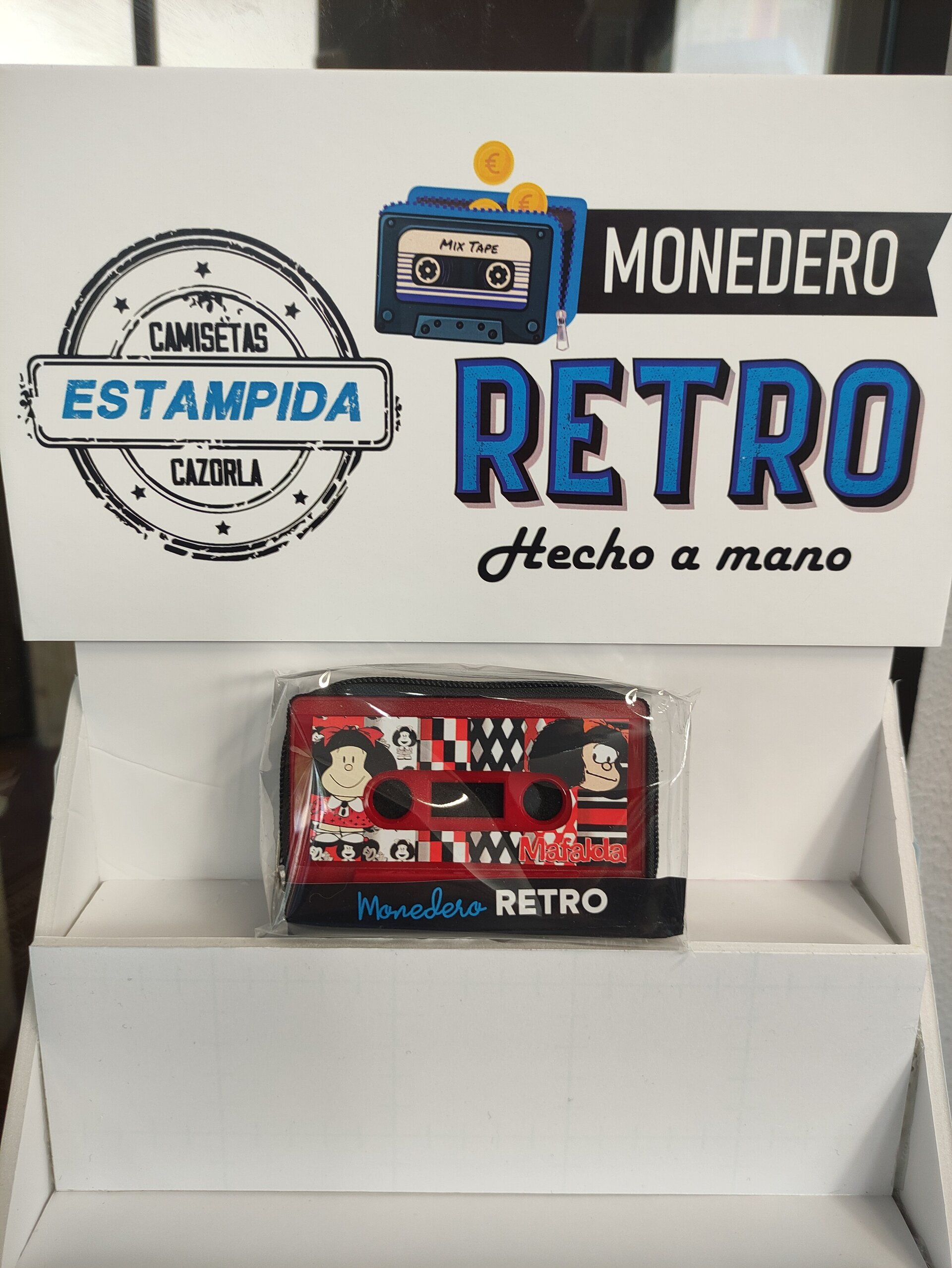 Monederos hechos con casettes - 63