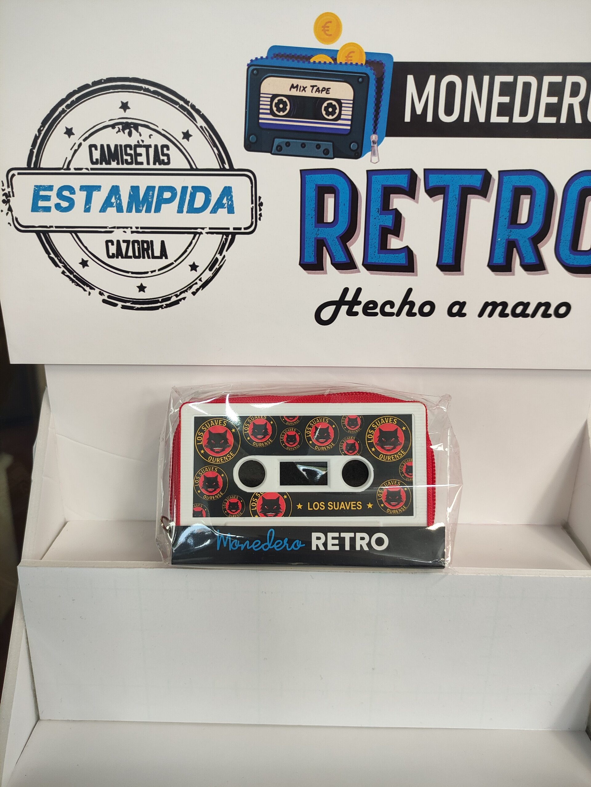 Monederos hechos con casettes - 11