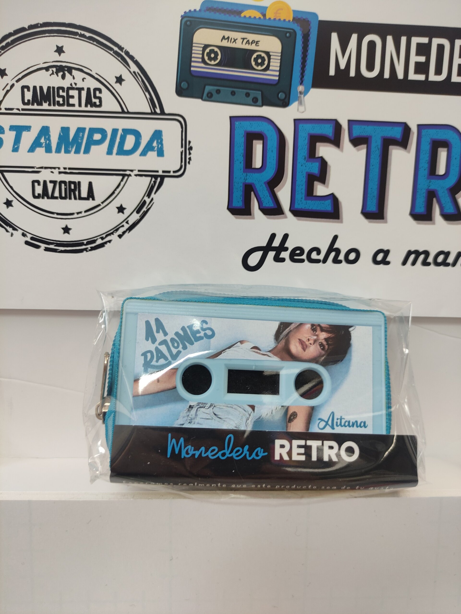 Monederos hechos con casettes - 35